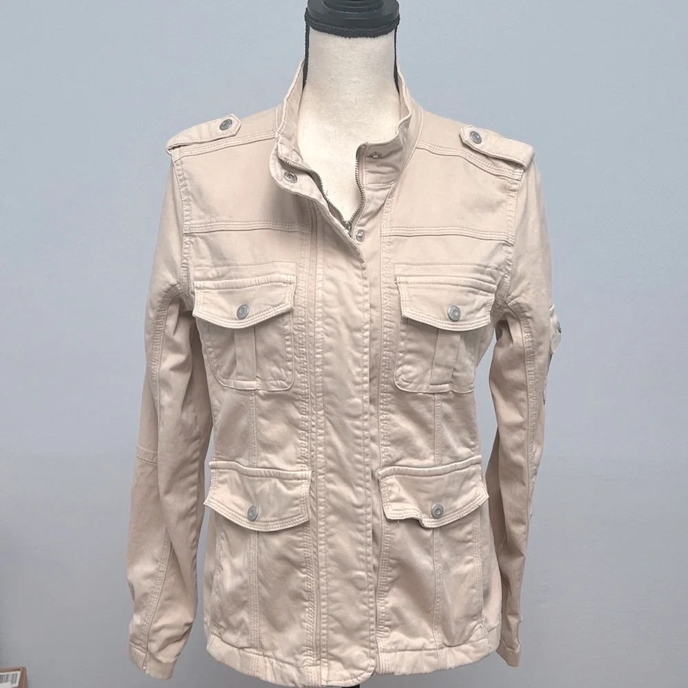 Kensie military utility